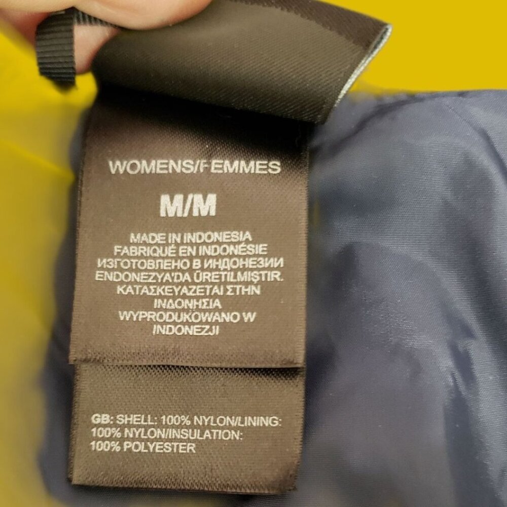 The North Face Womens Insulated Quilted  Vest Size Blue Navy Medium - Picture 4 of 13